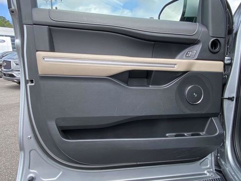 Certified 2024 Ford Expedition Limited image 23