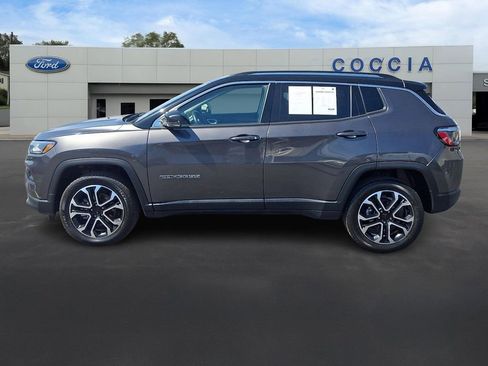Used 2022 Jeep Compass Limited AWD/4WD image 7