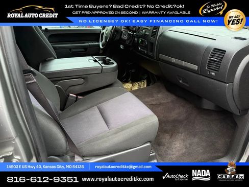 Used 2013 Chevrolet Silverado 2500 LT w/ Interior Plus Package AWD/4WD image 9