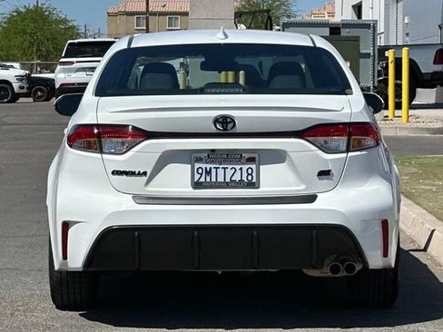 Used 2024 Toyota Corolla SE image 4