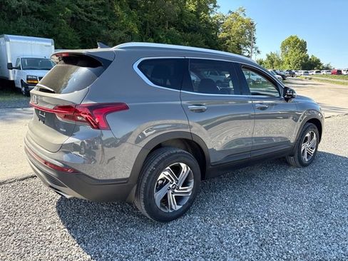 Used 2023 Hyundai Santa Fe SEL w/ Winter Weather Package AWD/4WD image 5