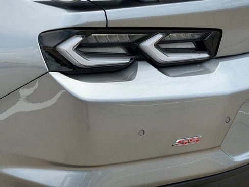 Used 2023 Chevrolet Camaro SS RWD image 7