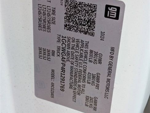 New 2024 Chevrolet Express 2500 w/ Driver Convenience Package image 26