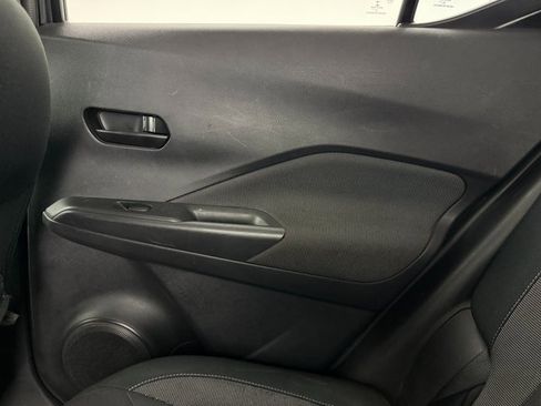 Used 2019 Nissan Kicks S w/ Interior Electronics Package image 33