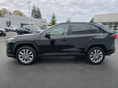 Certified 2025 Toyota RAV4 XLE Premium image 6