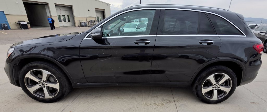 Used 2022 Mercedes-Benz GLC 300 image 6