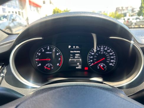 Used 2022 Kia Stinger GT-Line AWD/4WD image 18