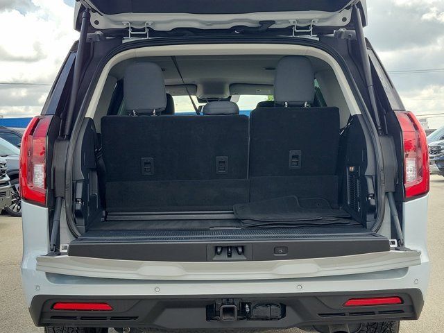 Certified 2025 Ford Expedition Active RWD image 15