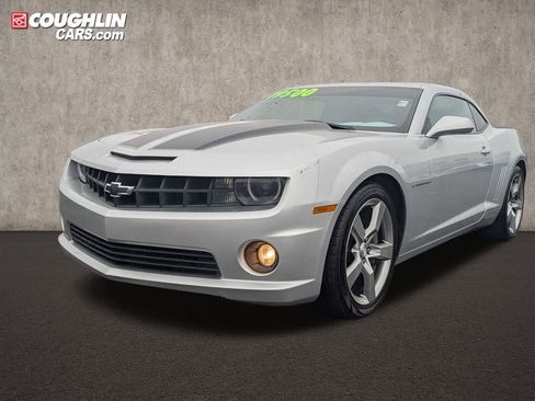Used 2010 Chevrolet Camaro SS w/ RS Package image 4