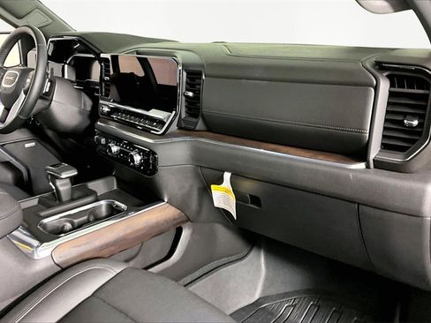 Certified 2025 GMC Sierra 1500 SLT w/ SLT Premium Plus Package image 27