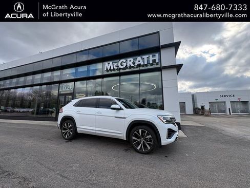 Used 2025 Volkswagen Atlas Cross Sport SEL Premium R-Line image 1