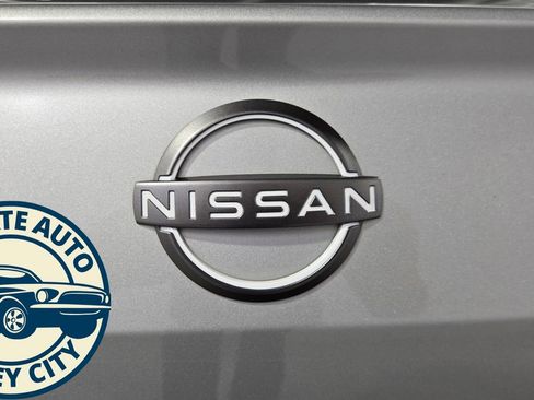 Used 2024 Nissan Altima 2.5 SV image 25