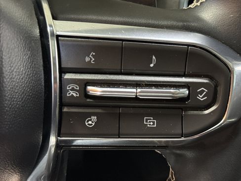 Used 2025 GMC Acadia Denali w/ Super Cruise Package AWD/4WD image 29