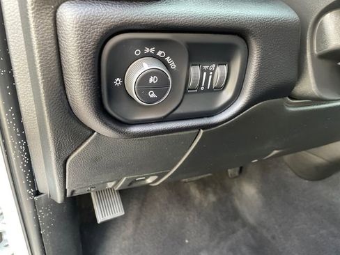 Used 2024 RAM 2500 Laramie image 29