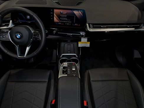 New 2025 BMW X1 xDrive28i w/ Premium Package image 38