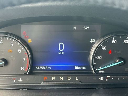 Used 2022 Ford Explorer XLT w/ Equipment Group 202A image 14