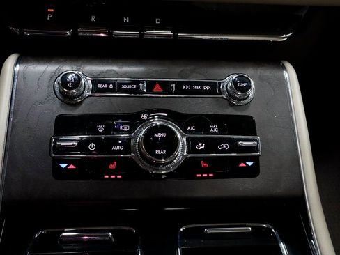 Used 2023 Lincoln Aviator Reserve w/ Class IV Trailer Tow Package image 34