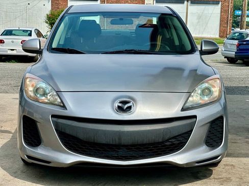 Used 2013 MAZDA MAZDA3 i Sport FWD image 2