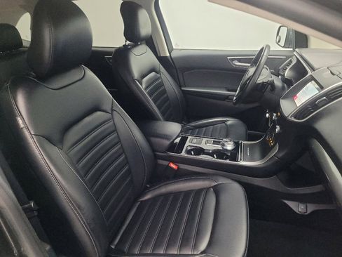 Used 2019 Ford Edge SEL w/ Equipment Group 201A image 21