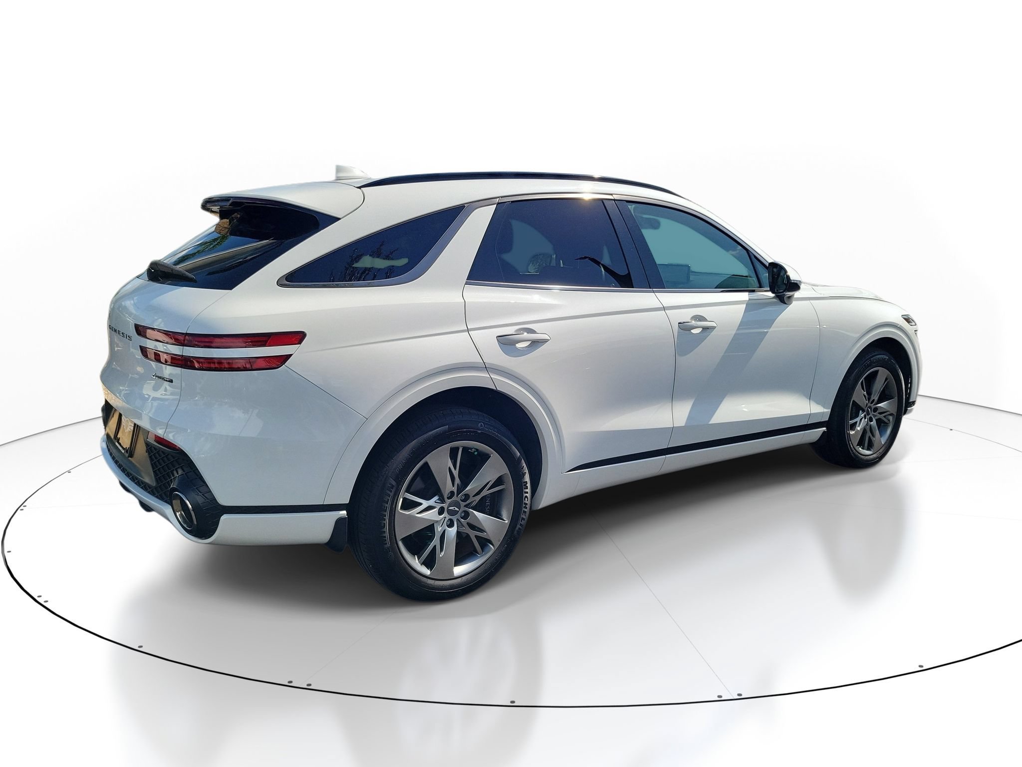 Certified 2024 Genesis GV70 3.5T Sport AWD/4WD image 2