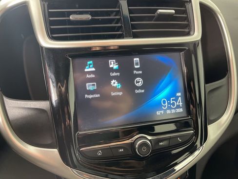 Used 2017 Chevrolet Sonic LT FWD image 26