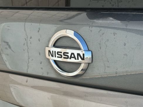 Used 2018 Nissan Murano S image 6