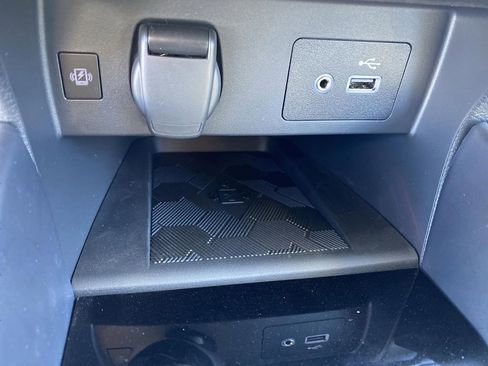 New 2025 Nissan Versa SV image 21