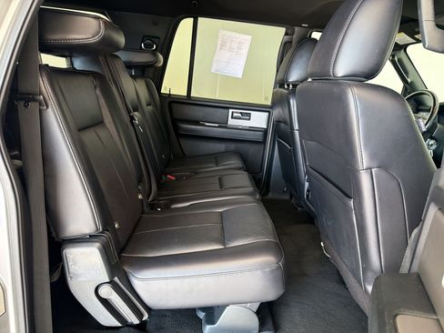 Used 2016 Ford Expedition EL XLT w/ Equipment Group 202A AWD/4WD image 29