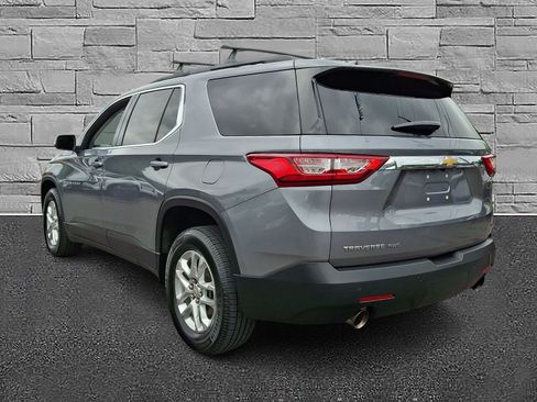 Used 2021 Chevrolet Traverse LT AWD/4WD image 8