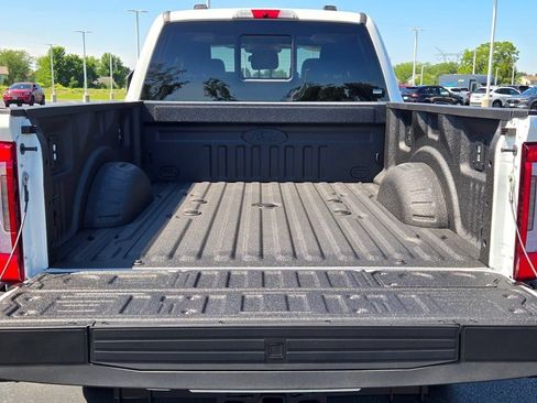 New 2026 Ford F250 Platinum w/ Platinum Plus Package AWD/4WD image 14
