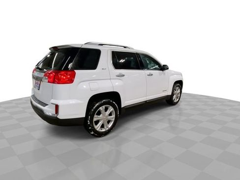 Used 2017 GMC Terrain SLT image 2