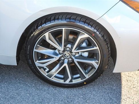 Used 2021 Toyota Corolla SE w/ Carpet Mat Package (TMS) image 14