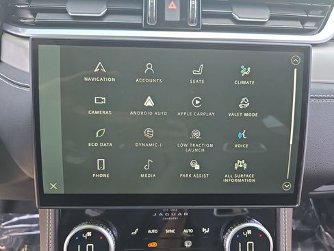 Used 2025 Jaguar F-PACE R-Dynamic S AWD/4WD image 21