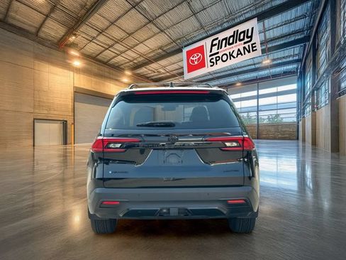 Certified 2025 Toyota Grand Highlander AWD Hybrid image 5