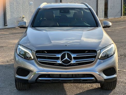Used 2019 Mercedes-Benz GLC 350e 4MATIC image 10