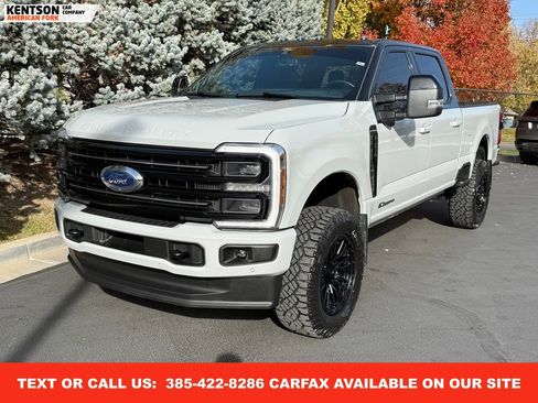 Used 2025 Ford F250 Platinum image 3