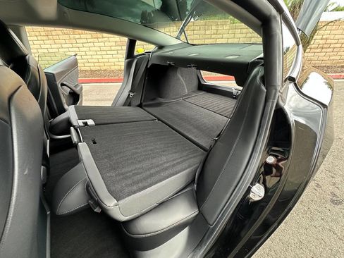 Used 2021 Tesla Model 3 Standard Range Plus image 32