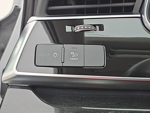 Used 2023 Audi Q7 2.0T Premium w/ Convenience Package AWD/4WD image 27
