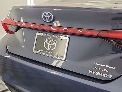 Certified 2019 Toyota Avalon XLE image 24