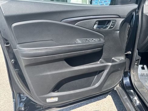 Used 2023 Honda Ridgeline RTL-E image 10