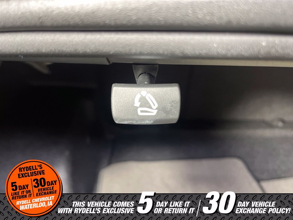Certified 2018 Chevrolet Malibu LT FWD image 8