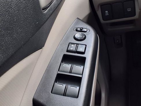 Used 2014 Honda CR-V LX image 10