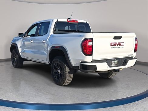 Used 2024 GMC Canyon Elevation w/ Convenience Package image 8