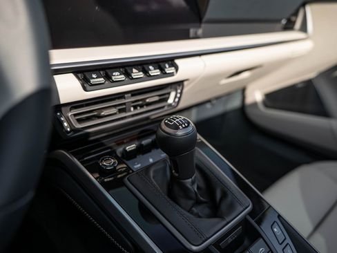 Used 2024 Porsche 911 Targa 4 GTS image 25