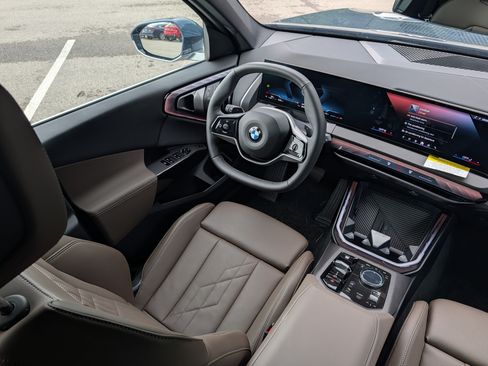 Certified 2026 BMW X3 xDrive30i w/ Convenience Package AWD/4WD image 9