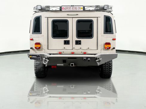 Used 2003 HUMMER H1 4-Door Wagon image 11