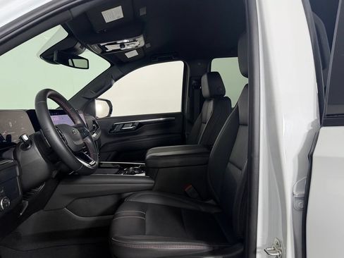 Used 2026 Chevrolet Tahoe RST AWD/4WD image 21