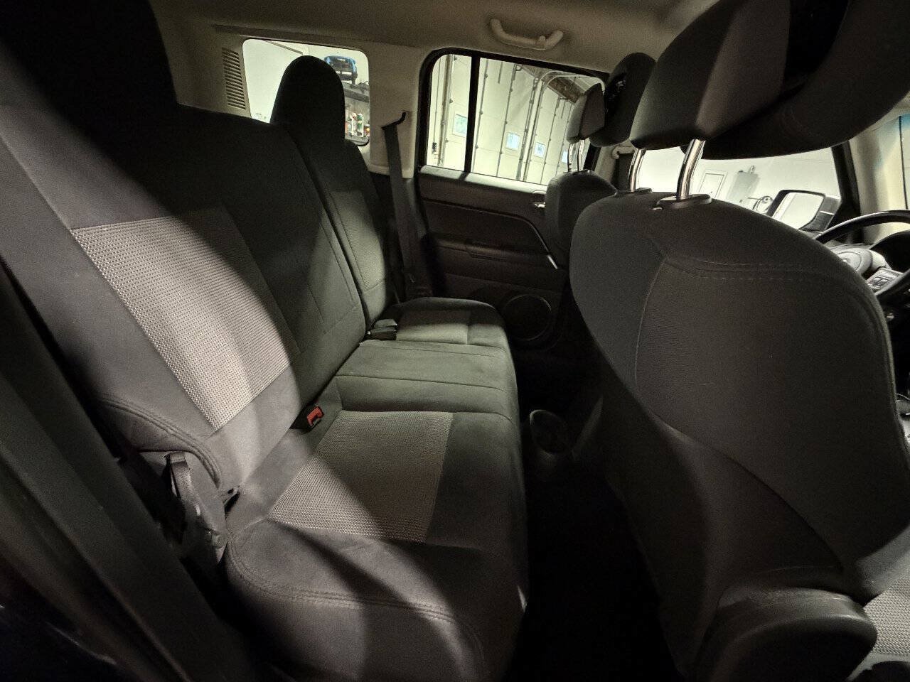 Used 2011 Jeep Patriot Latitude AWD/4WD image 16