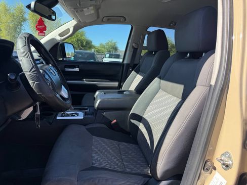 Used 2018 Toyota Tundra SR5 w/ TRD Off Road Package AWD/4WD image 12