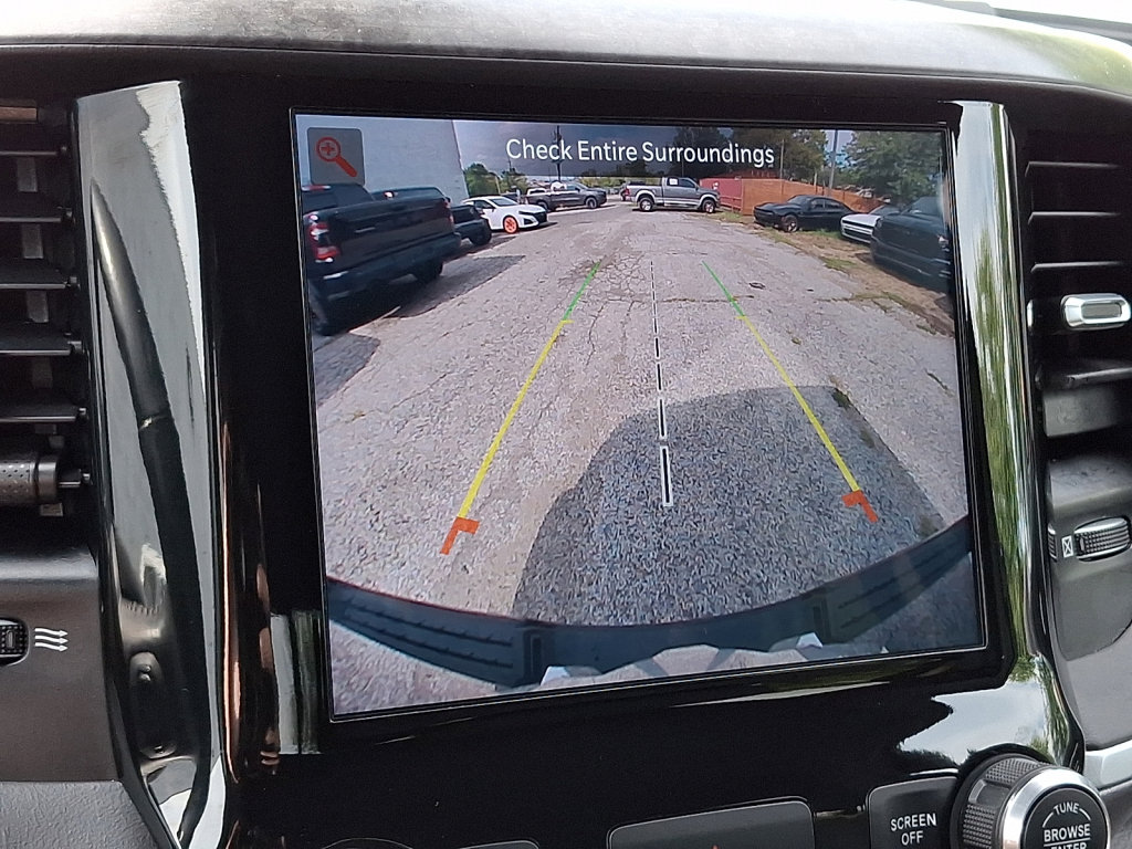 Used 2023 RAM 1500 Big Horn AWD/4WD image 25
